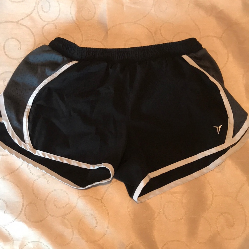 Athletic shorts